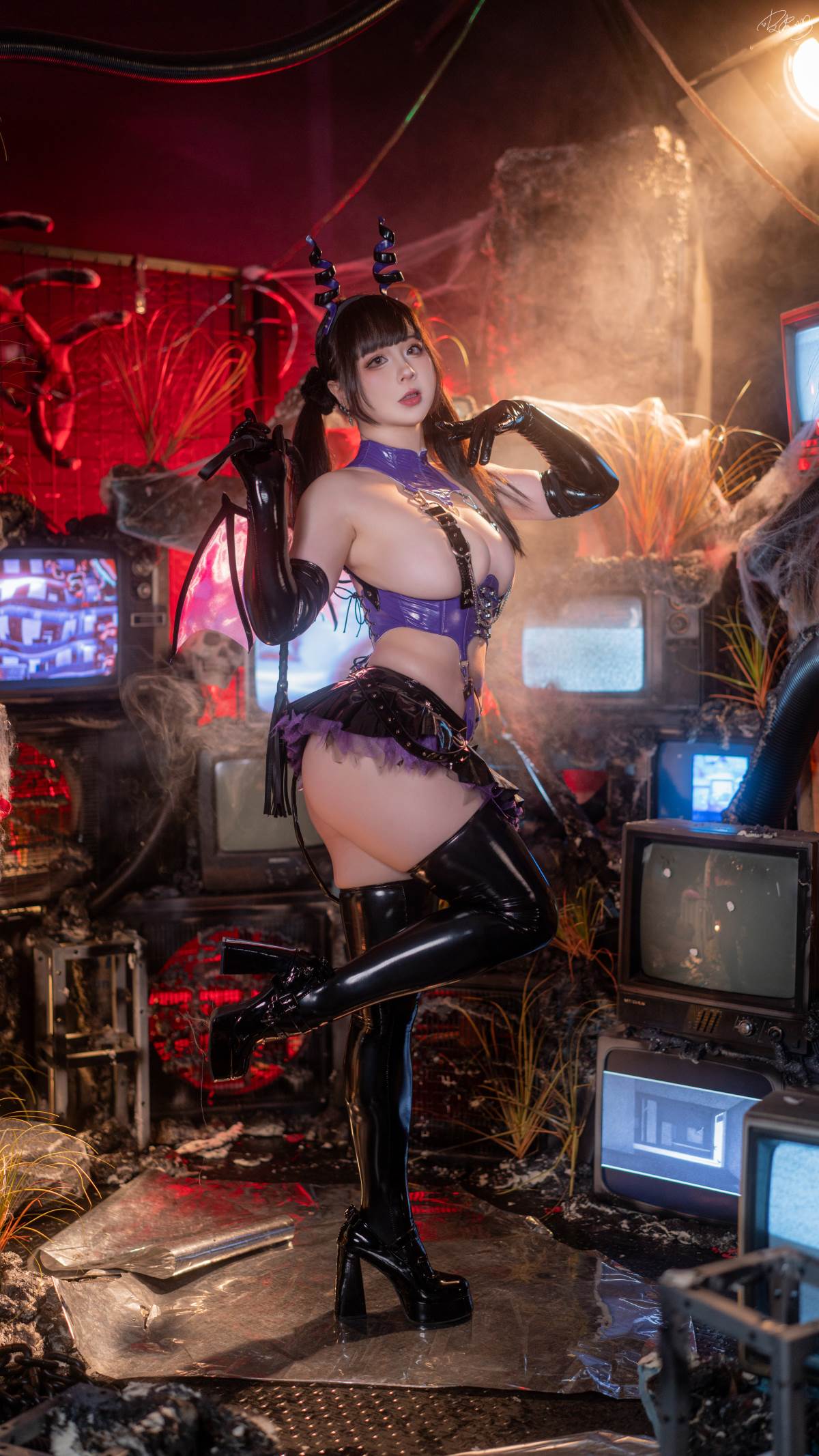 皮皮奶可可爱了啦 – 赛博魅魔 Cosplay-第1张