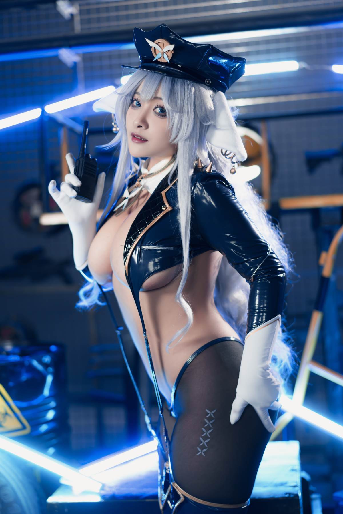 洛璃LoLiSAMA – 信浓女警 Cosplay-第1张