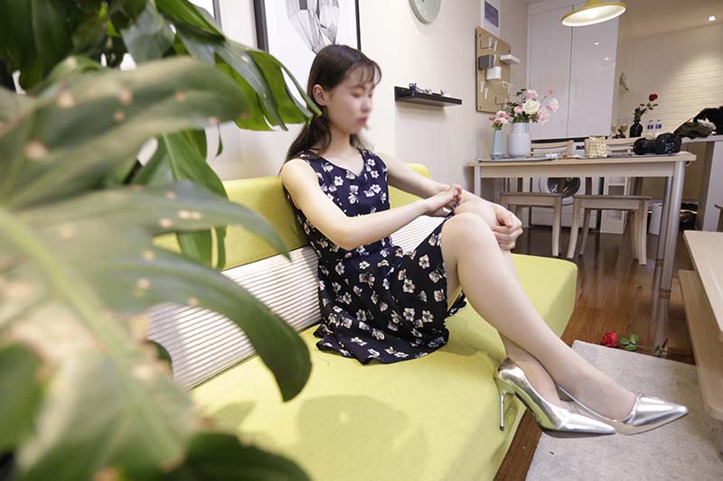 奈丝写真 NO.083 小仙-公寓房间随意凹大长腿 奈丝写真-第1张