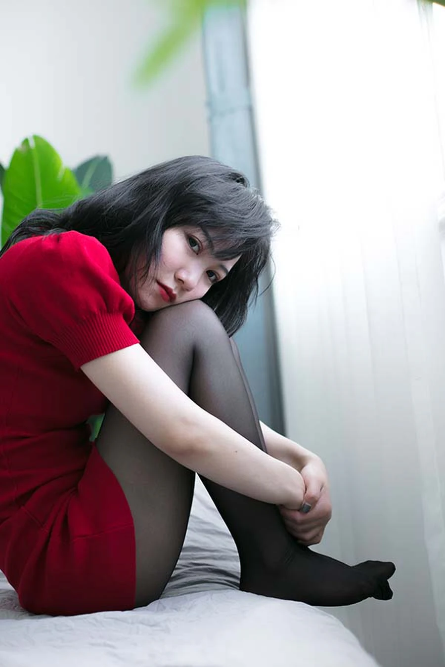 奈丝写真 NO.080 小啊刀-红裙黑丝 奈丝写真-第2张