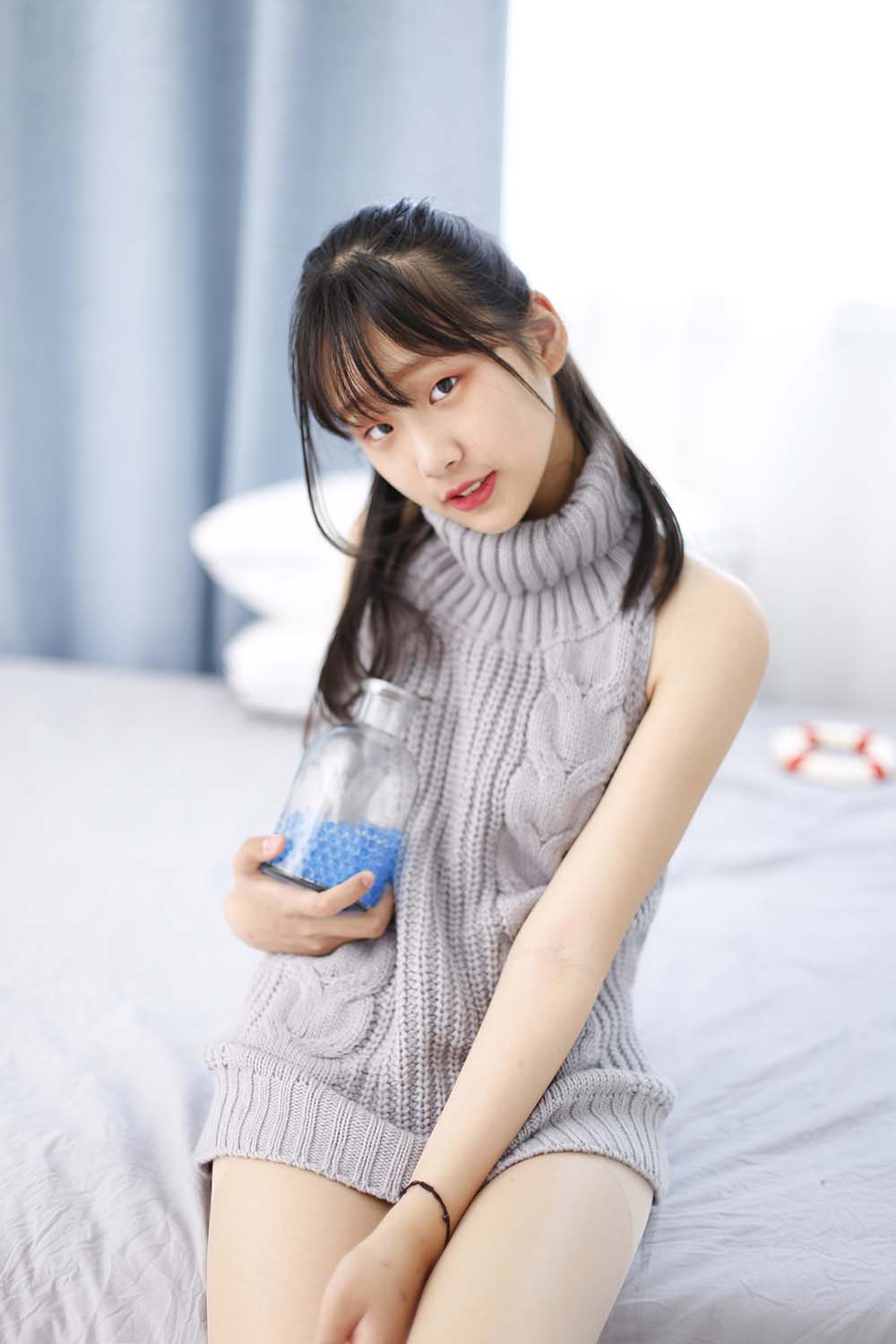 奈丝写真 NO.098 蛋白粉-挂脖毛衣了解一下 奈丝写真-第2张