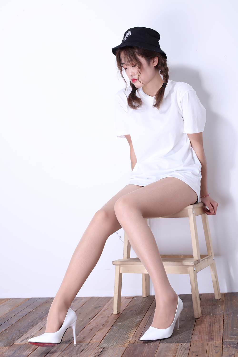 奈丝写真 NO.124 可乐-古灵精怪渔夫帽 奈丝写真-第2张