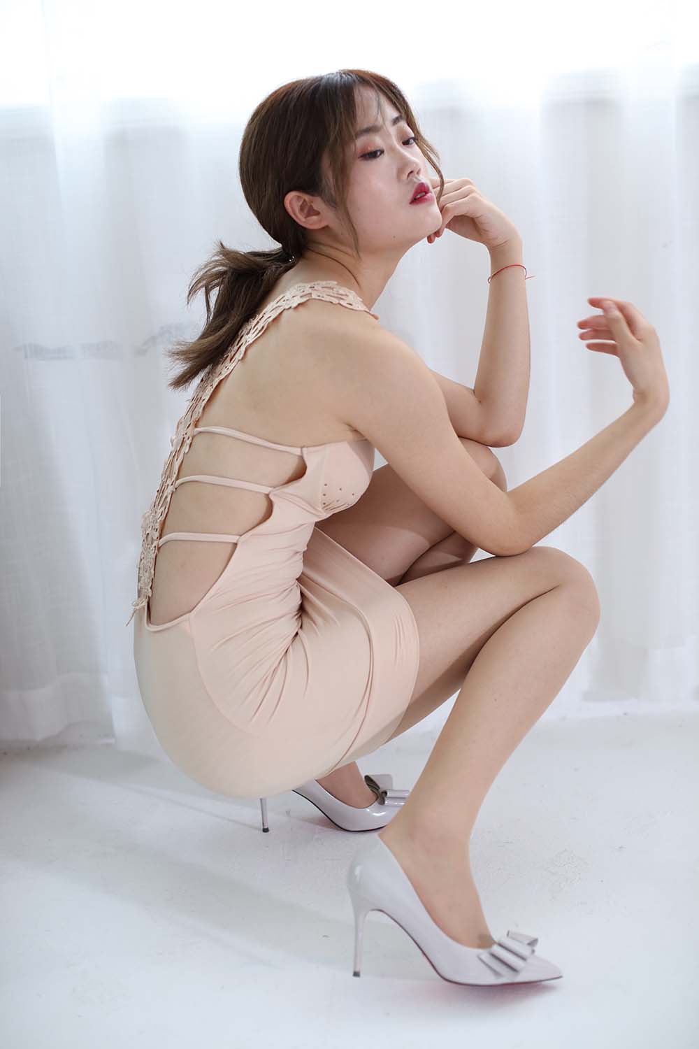 奈丝写真 NO.119 可乐-裸色连衣裙 奈丝写真-第1张
