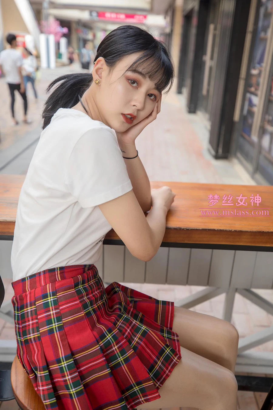 [MSLASS梦丝女神]2019.05.23 NO.020 可岚 油光丝袜的少女 MSLASS梦丝女神-第1张