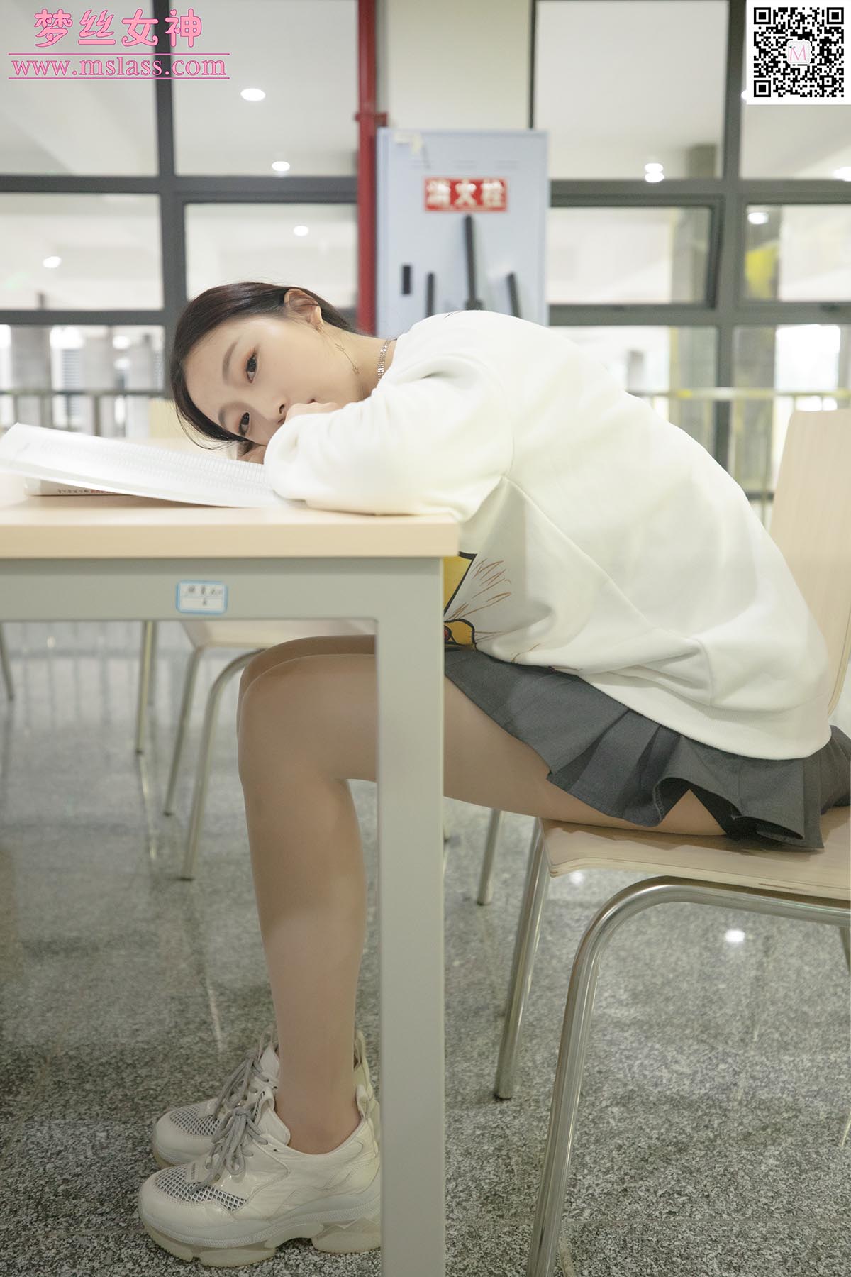 [MSLASS梦丝女神]2019.11.01 NO.059 粥粥 舞蹈系女神 MSLASS梦丝女神-第2张