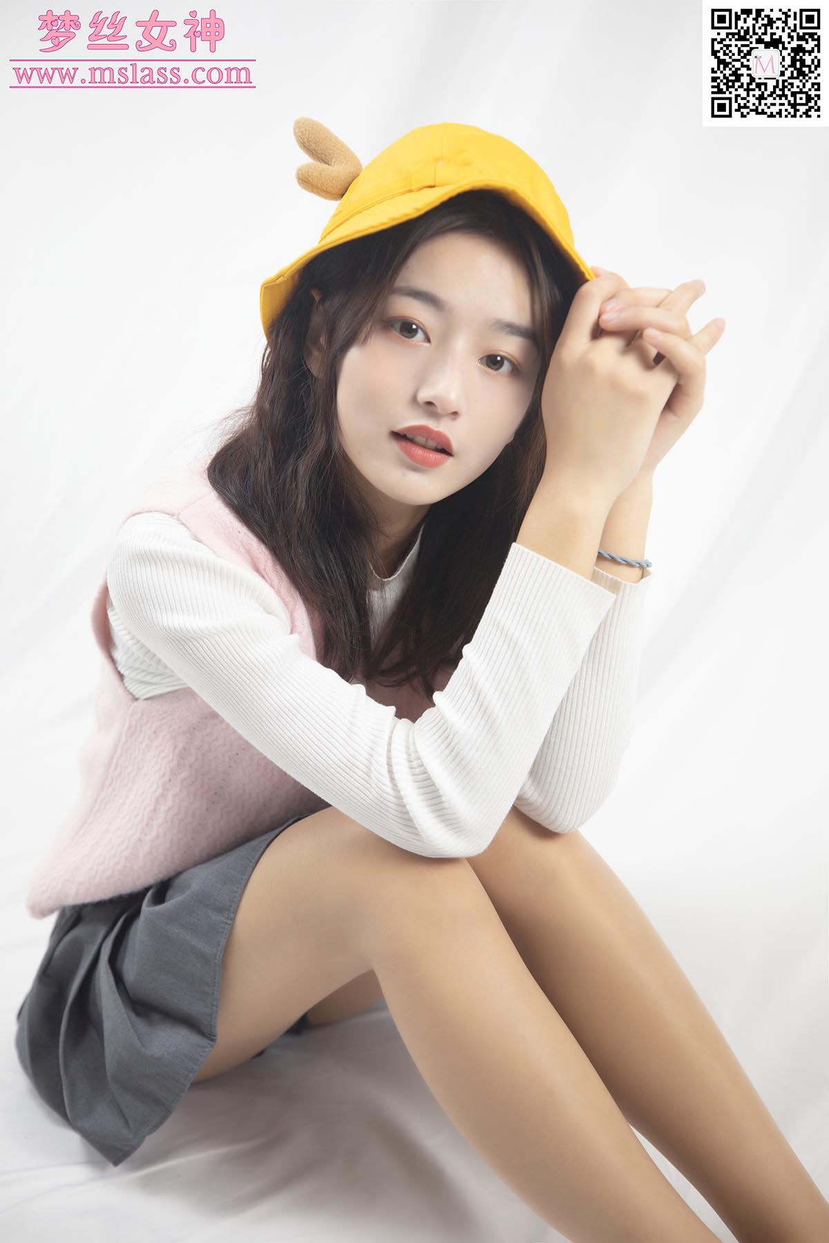 [MSLASS梦丝女神]2019.12.08 NO.076 璇璇3 9分颜值小黄鸭帽 MSLASS梦丝女神-第1张