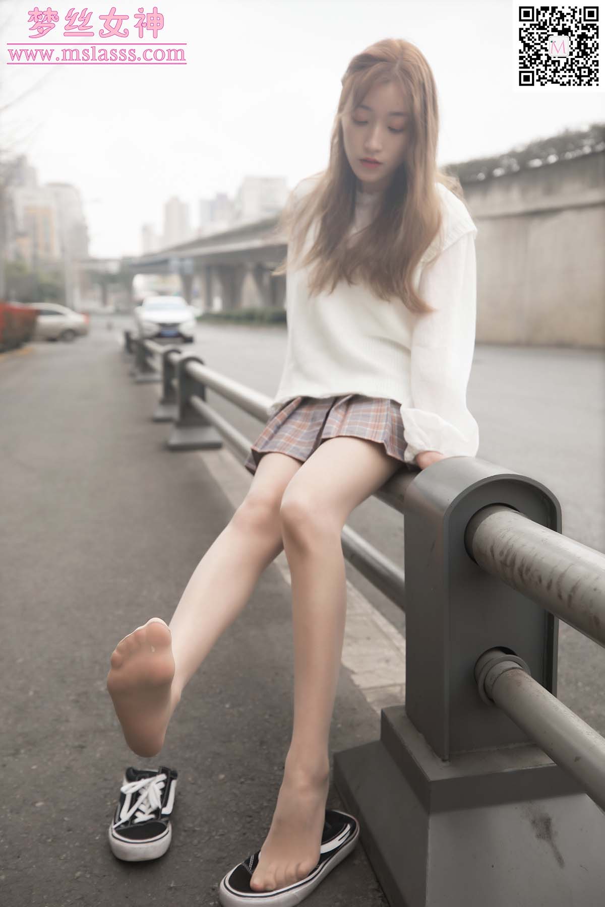 [MSLASS梦丝女神]2020.03.10 NO.097 晓晓《女神的丝袜》 MSLASS梦丝女神-第2张