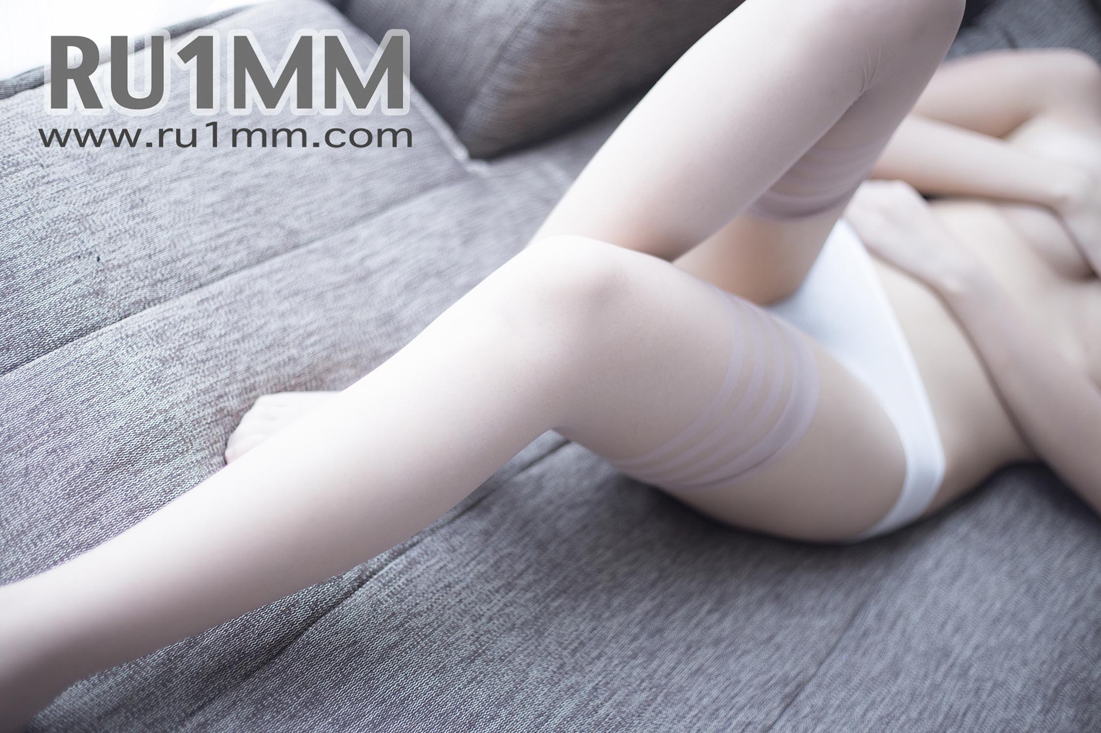 [如壹写真RU1MM]2013-12-07 NO.068 RU1MM如壹写真-第1张