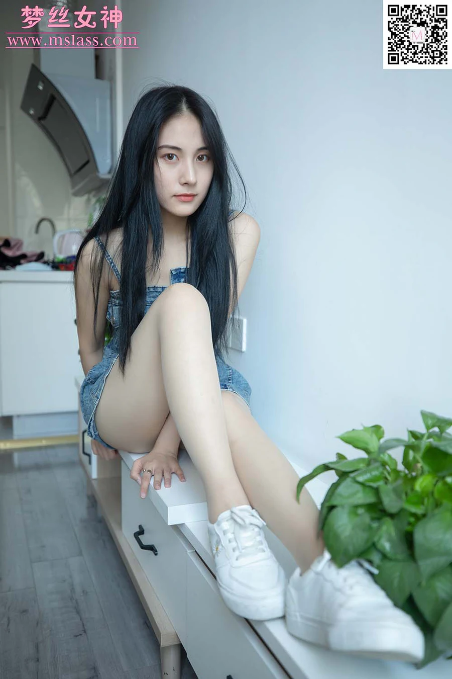 [MSLASS梦丝女神]2020.06.30 NO.118 小允儿《牛仔连衣裙美滋滋》 MSLASS梦丝女神-第1张