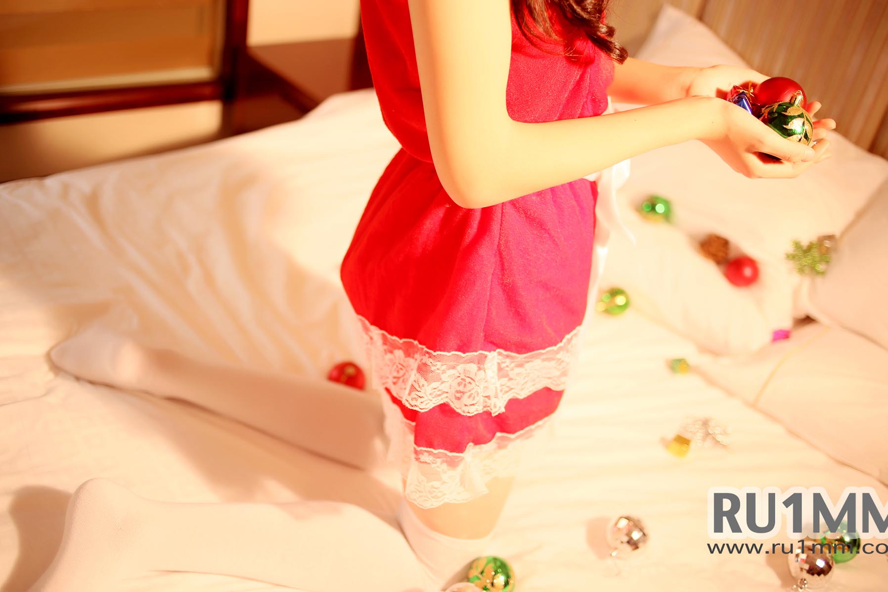 [如壹写真RU1MM]2013-12-24 NO.079 RU1MM如壹写真-第2张