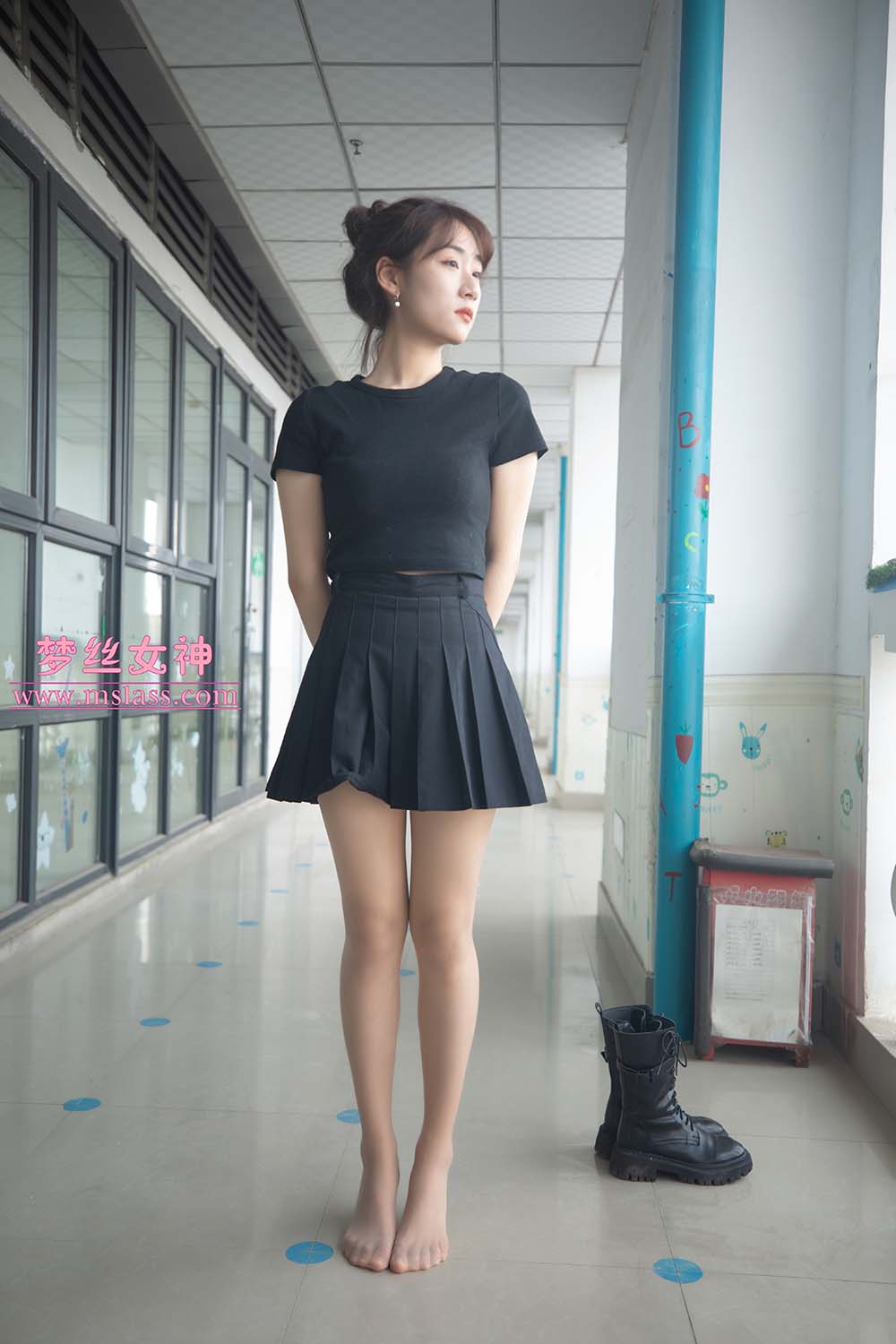[MSLASS梦丝女神]2022.03.24 NO.172 靴下女神 诗敏 MSLASS梦丝女神-第2张