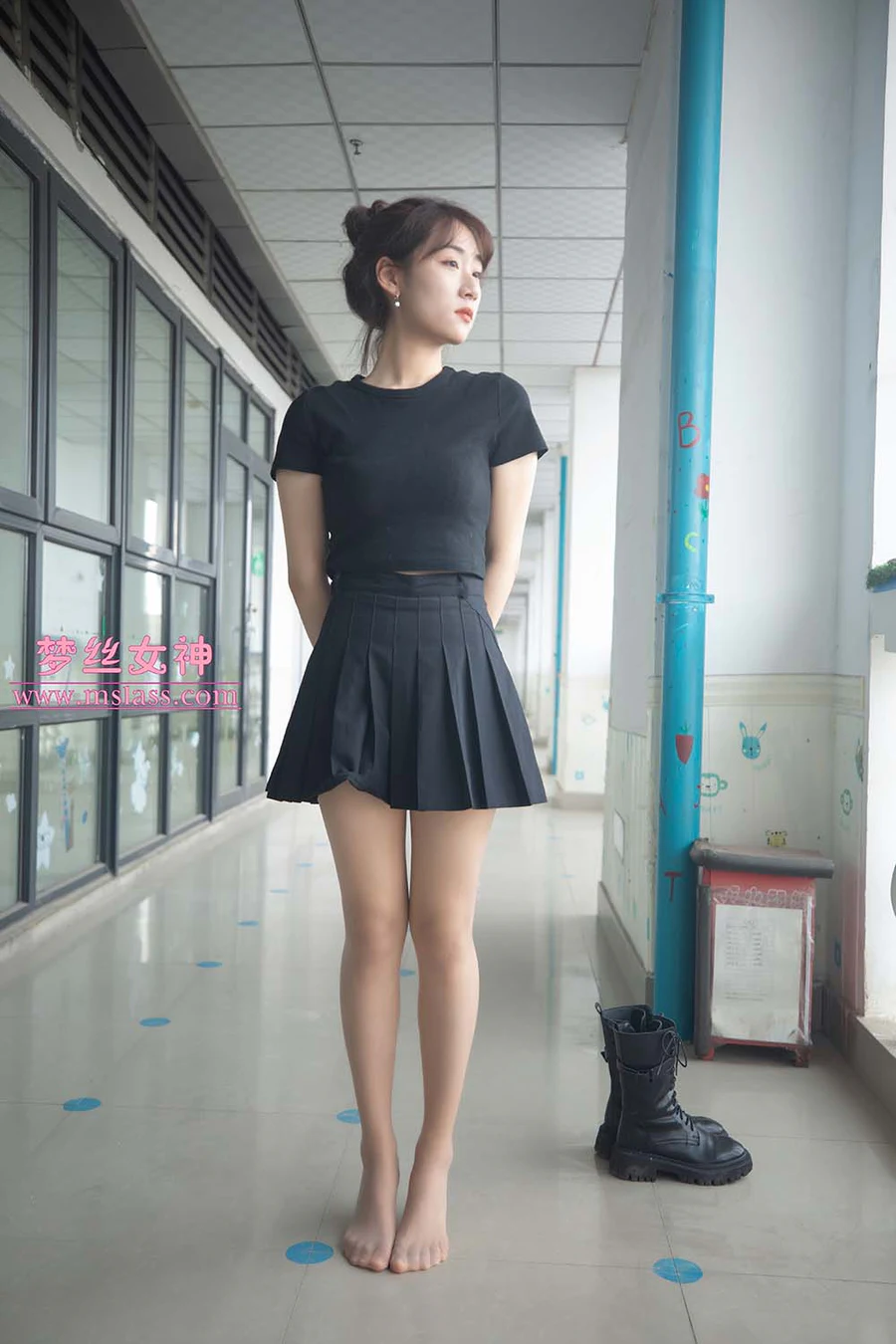 [MSLASS梦丝女神]2022.03.24 NO.172 靴下女神 诗敏 MSLASS梦丝女神-第2张
