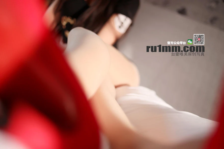 [如壹写真RU1MM]2014-04-10 NO.130 RU1MM如壹写真-第2张