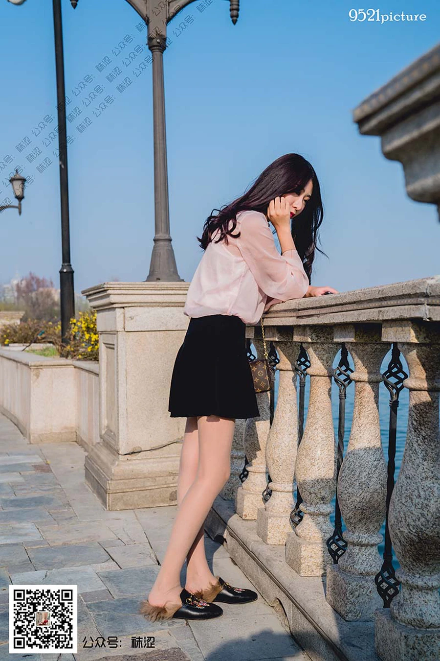 袜涩写真 VOL.031 伟伟黑色小短裙 WSXZ袜涩写真-第1张