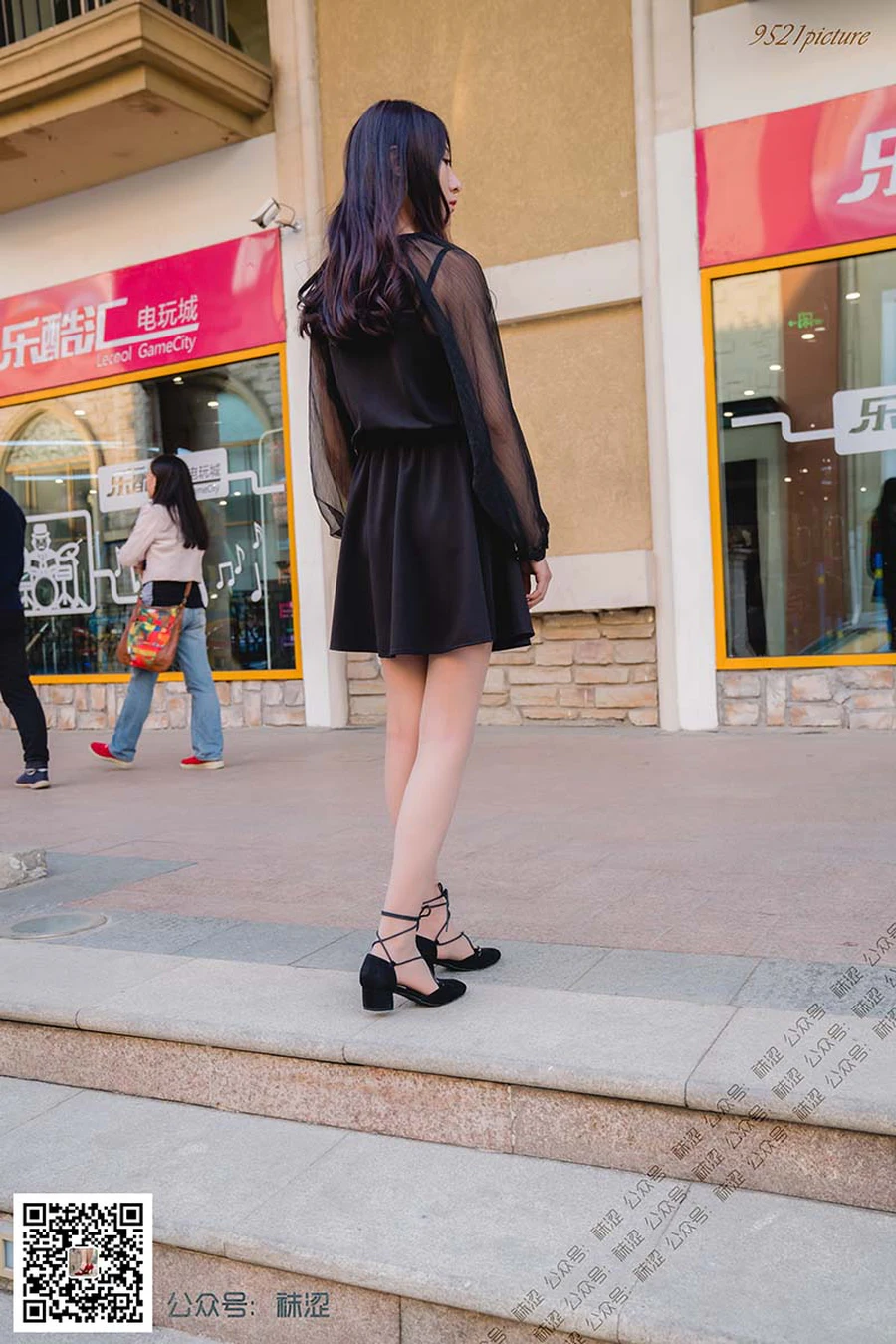 袜涩写真 VOL.026 小剧情图集 要到女神的丝袜需要几步 WSXZ袜涩写真-第2张