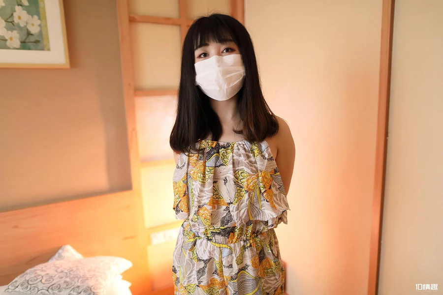 [ROSI口罩系列]2018.04.29 NO.686 ROSI口罩系列-第1张