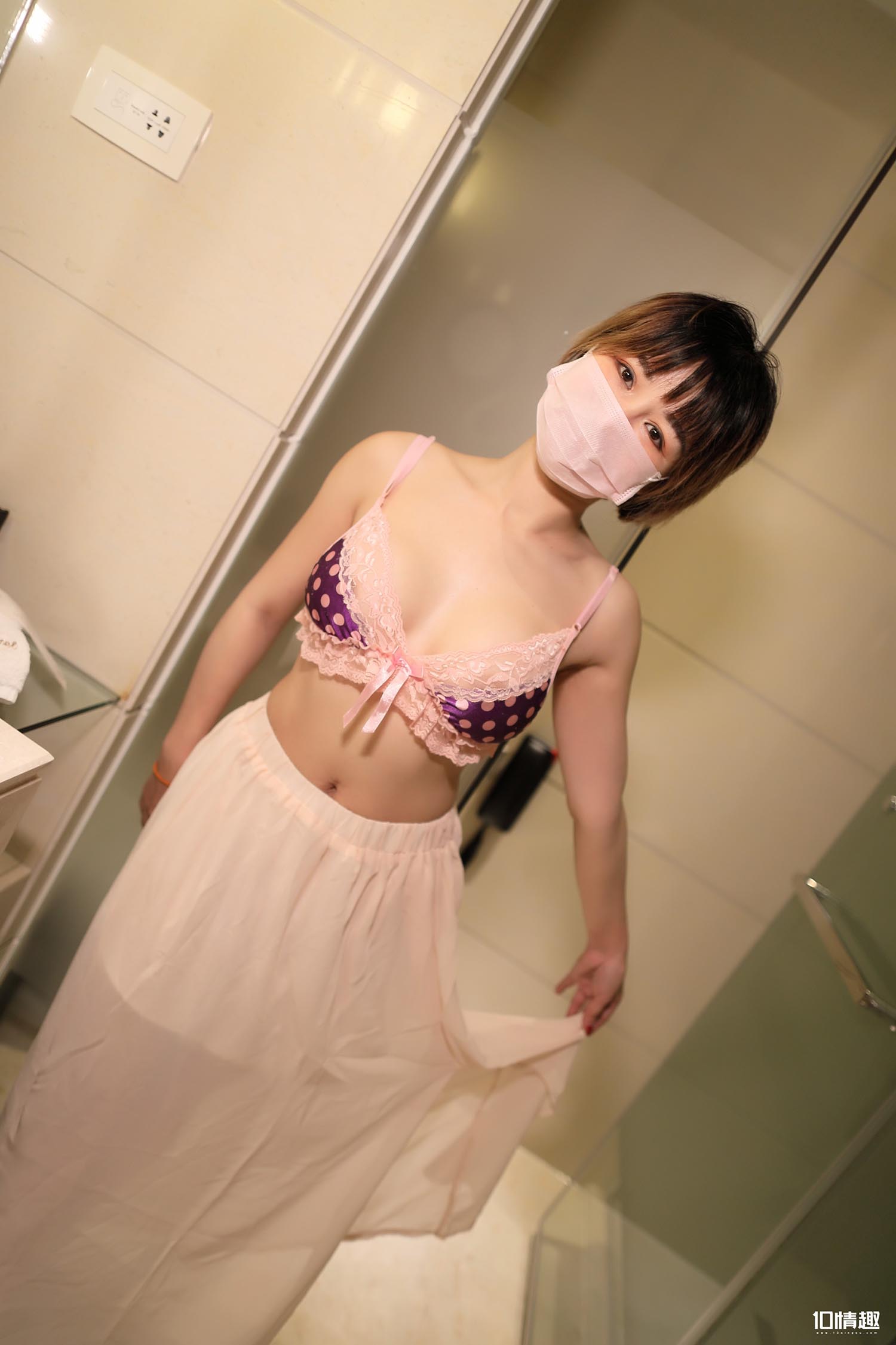 [ROSI口罩系列]2018.04.26 NO.683 ROSI口罩系列-第1张