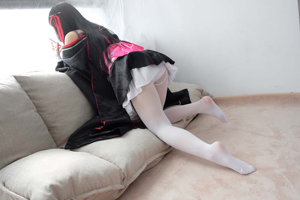 森萝财团 爱花写真-ALPHA-004 SLCT森萝财团-第2张