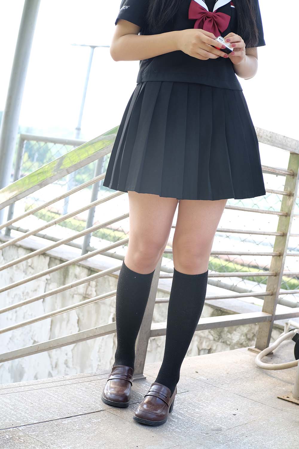 森萝财团写真 FREE-003 试拍外景-黑衣白丝 SLCT森萝财团-第1张