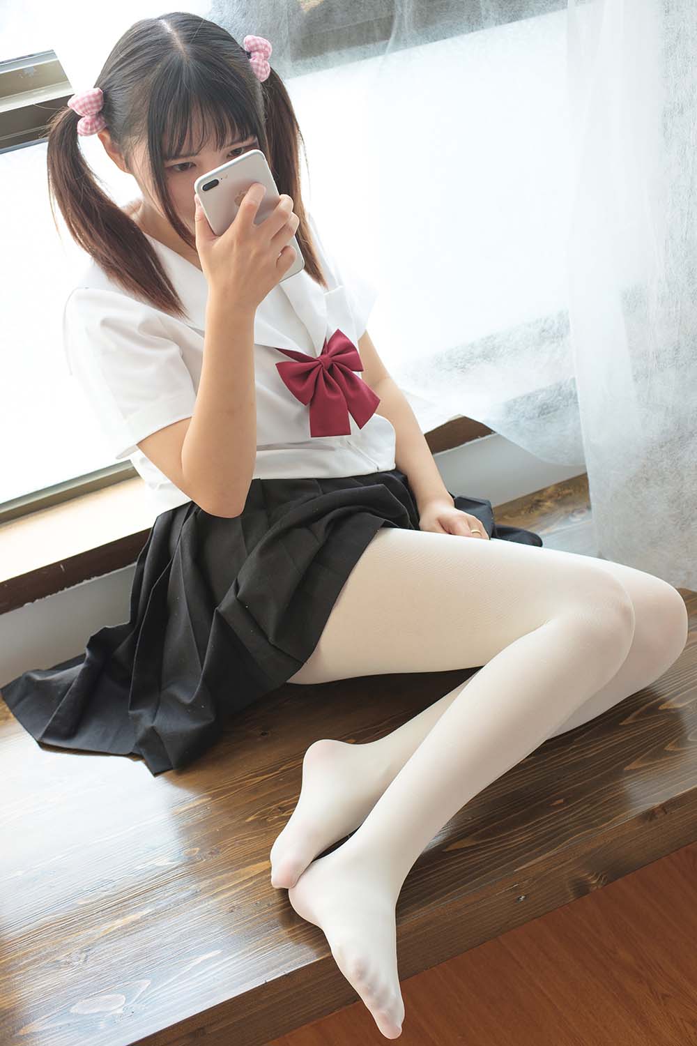 森萝财团写真 BETA-028 白丝美足学生妹 SLCT森萝财团-第2张