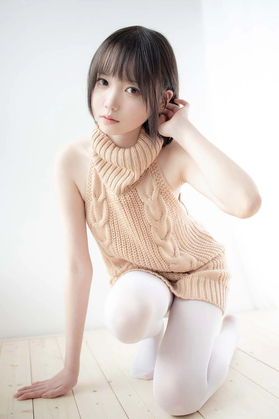 森萝财团写真 LOVEPLUS-004 SLCT森萝财团-第1张