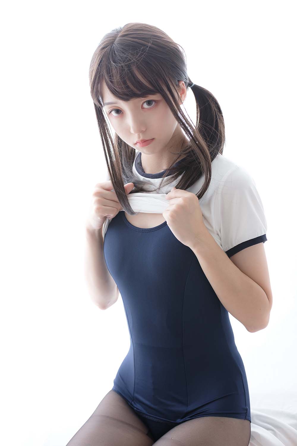 森萝财团写真 LOVEPLUS-002 SLCT森萝财团-第1张