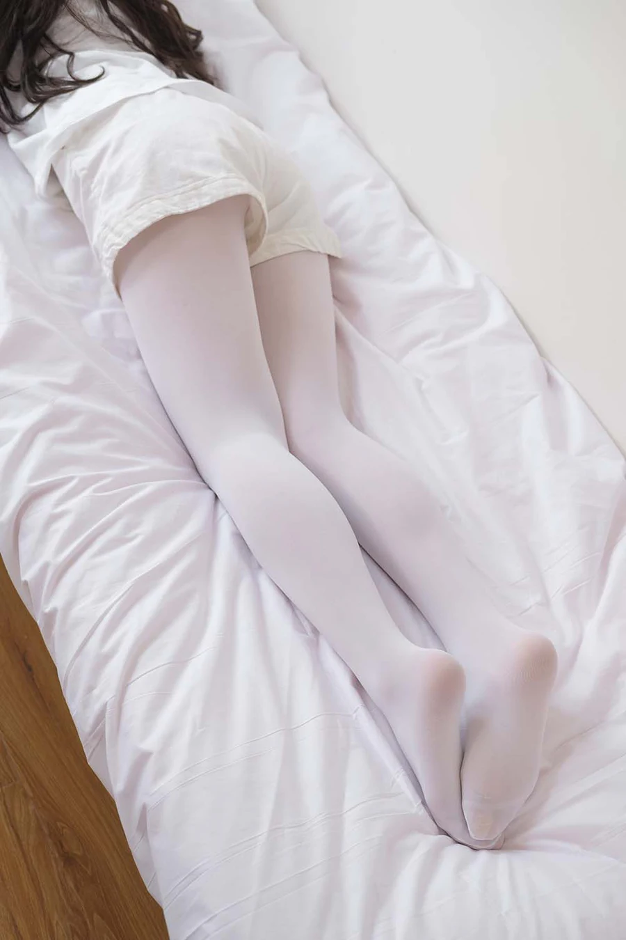 森萝财团写真 X-020 白棉袜萝莉 SLCT森萝财团-第2张