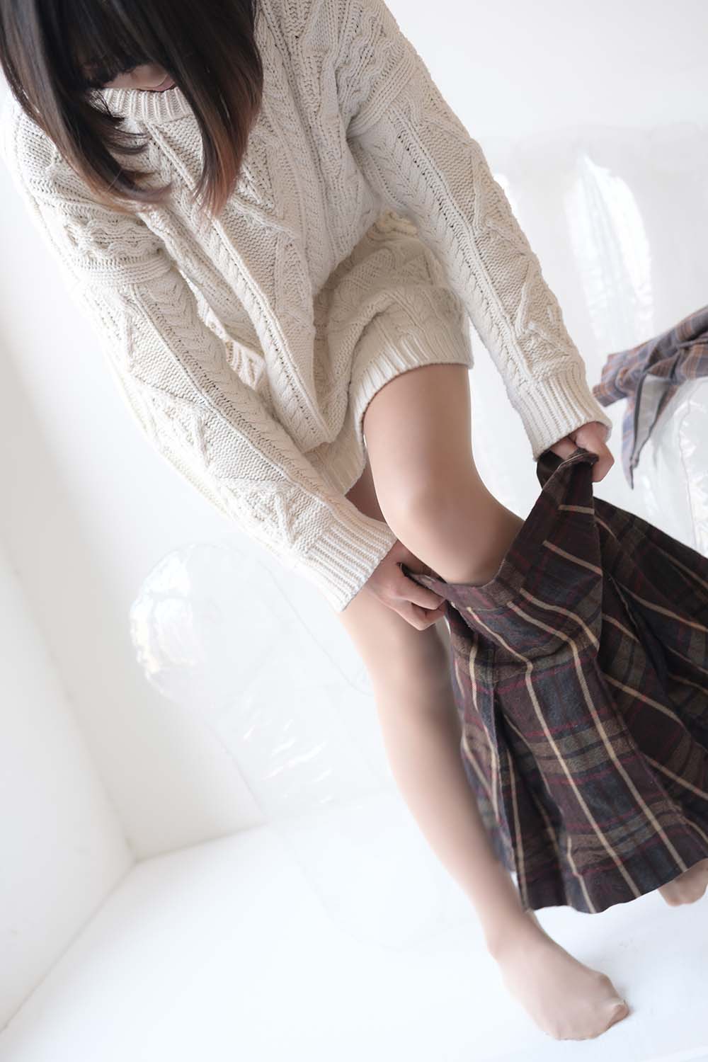 森萝财团写真 X-013 肉丝妹妹的白船袜 SLCT森萝财团-第1张
