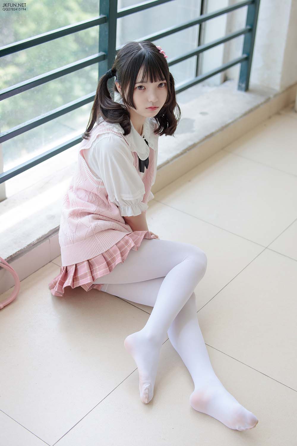 森萝财团写真 JKFUN-007 默陌 80D白丝 SLCT森萝财团-第2张