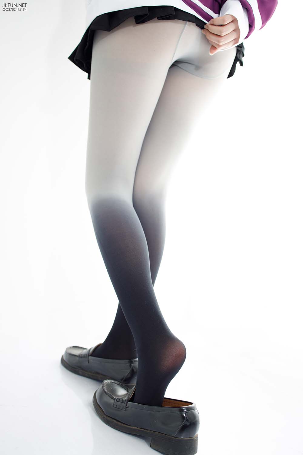 森萝财团写真 JKFUN-004 雪晴 COSPLAYER SLCT森萝财团-第2张
