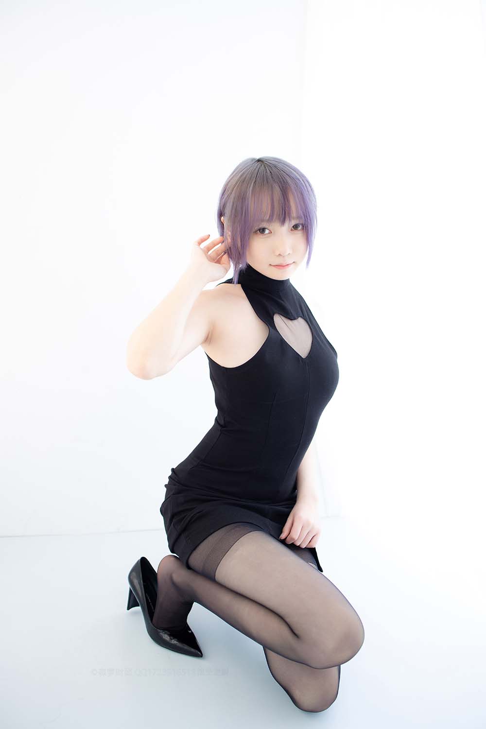 森萝财团写真 X-051 20D黑丝踩物 SLCT森萝财团-第1张