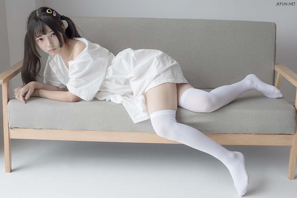 森萝财团写真 JKFUN-014 默陌 白衣飘飘的年代 SLCT森萝财团-第2张