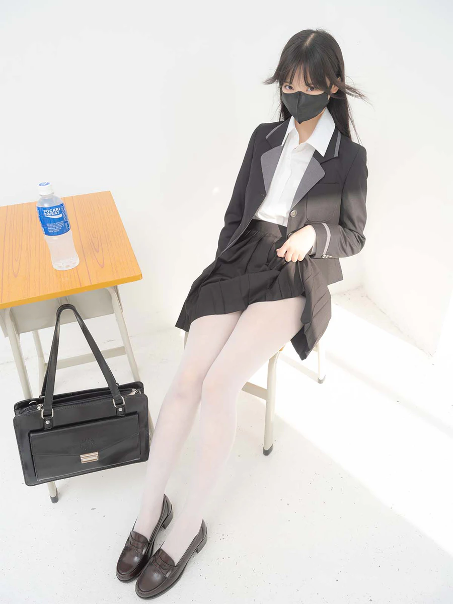[紧急企划]内部定制 NO.013 见希w 职员 JJQH紧急企划-第1张