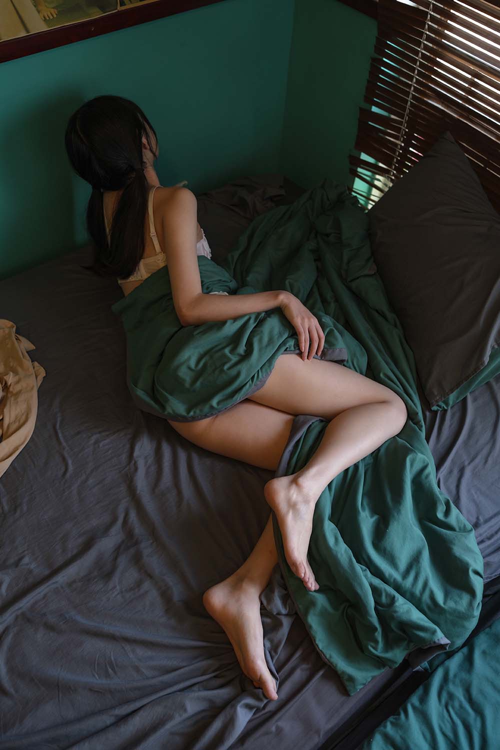 森萝财团写真 内部会员版 雏菊005 小七 SLCT森萝财团-第2张