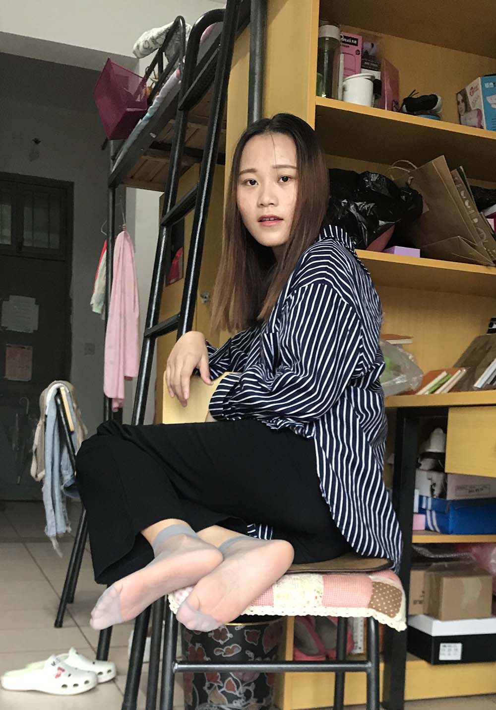 学妹校园寝室短丝系列023期 林丽雯 XMXYDS学妹校园短丝-第2张