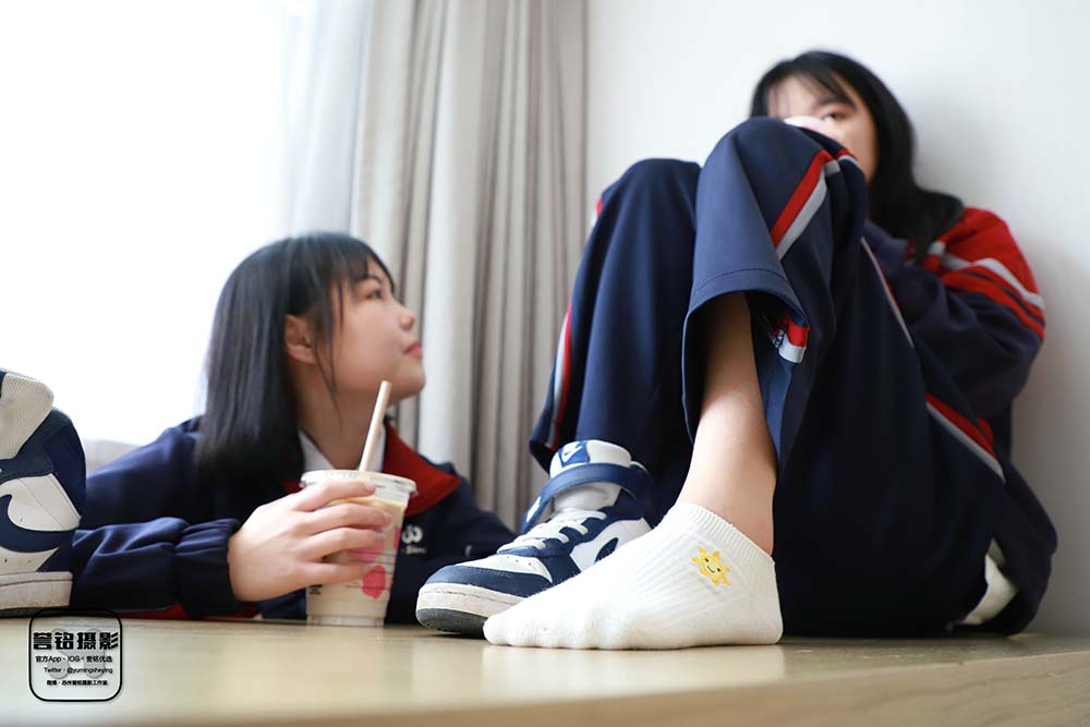 [誉铭传媒]袜足摄影 2022年 NO.017 YMCM誉铭传媒-第1张