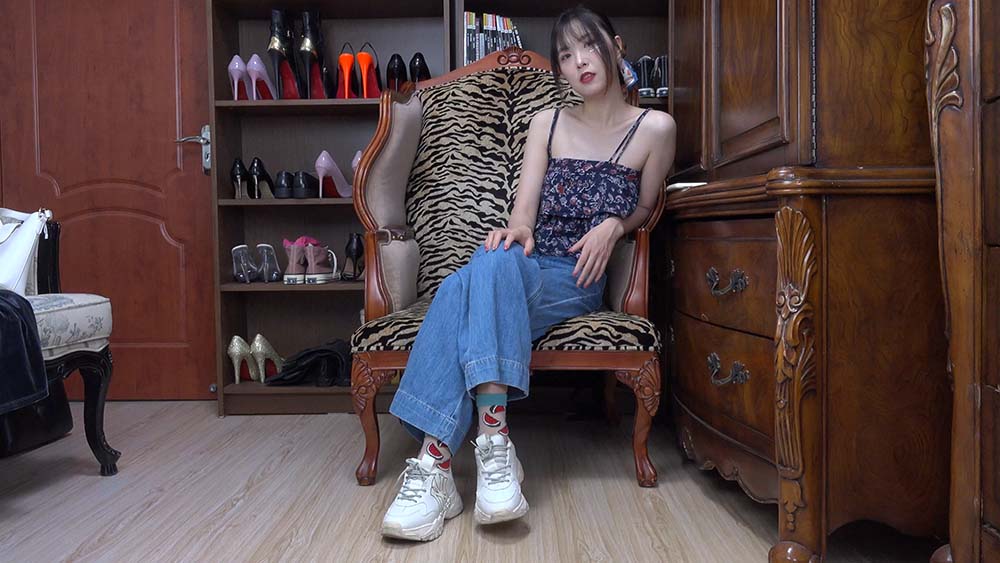 A&F NO.108 美女王佳展示原味棉袜裸足 AF-第1张