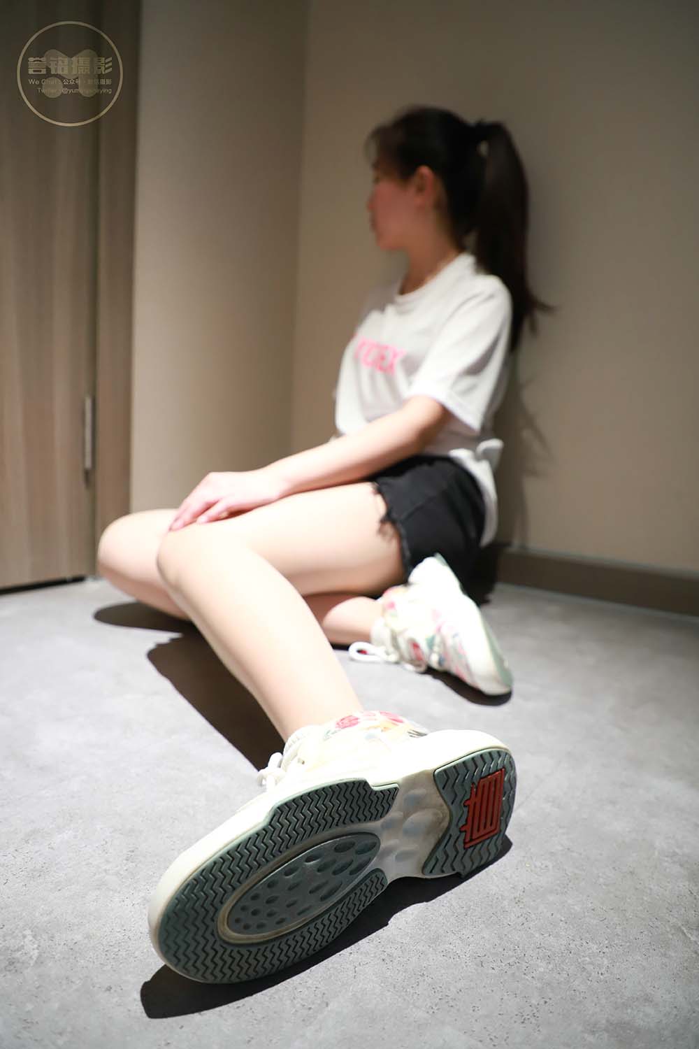 [誉铭传媒]袜足摄影 2022年《2022微信群第2套》 YMCM誉铭传媒-第1张