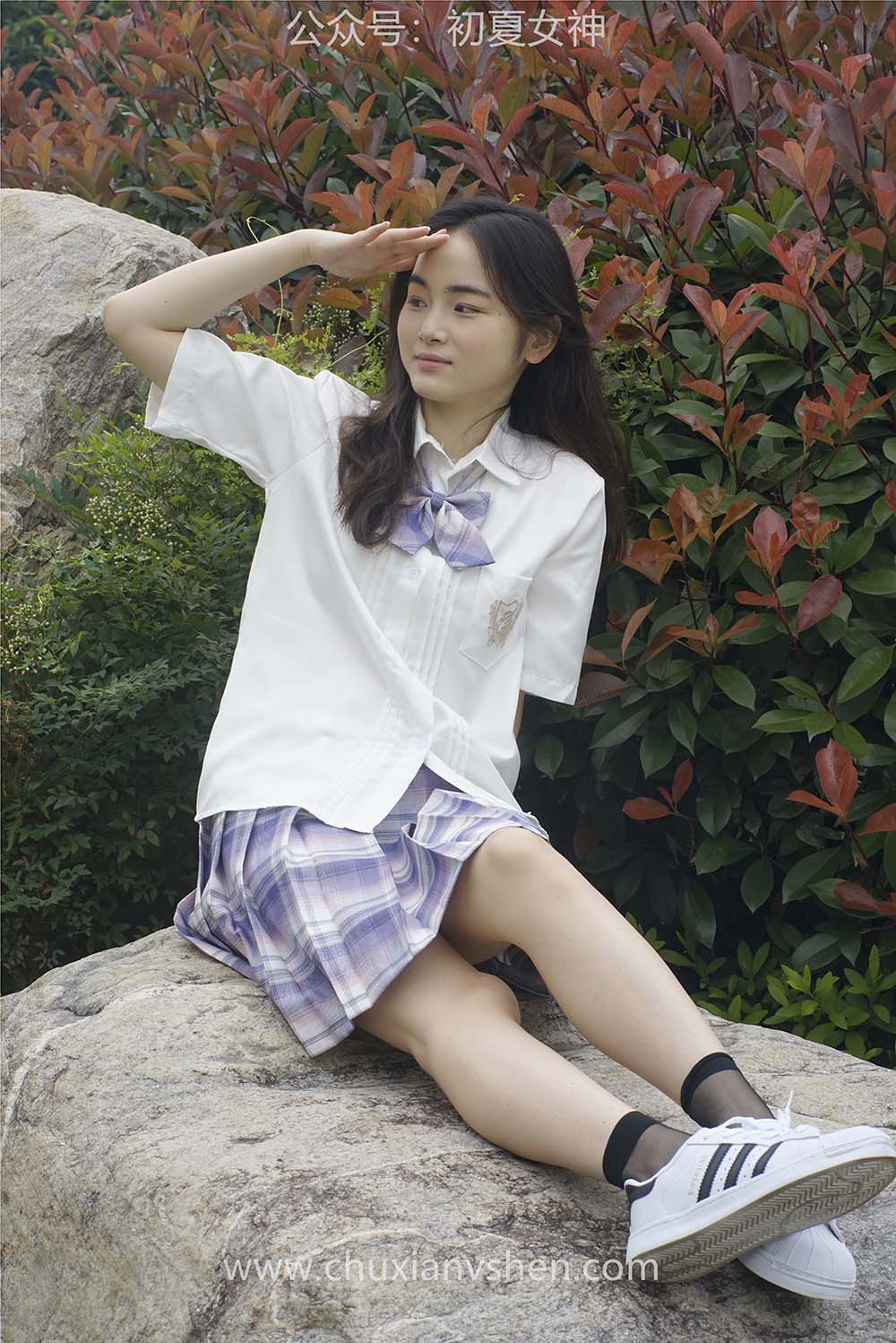初夏女神 NO.025 十一 周末丛林 JK套搭配的袜子遭嫌弃 CXNS初夏女神-第1张