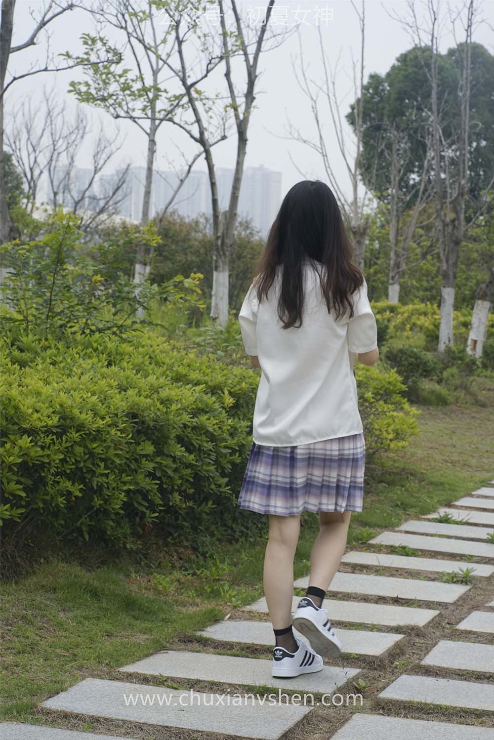 初夏女神 NO.025 十一 周末丛林 JK套搭配的袜子遭嫌弃 CXNS初夏女神-第2张