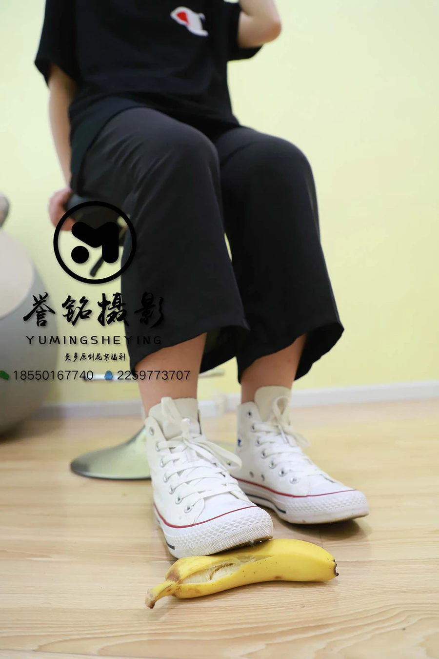 [誉铭传媒]袜足摄影 2019年《2019.07.07定制作品》 YMCM誉铭传媒-第1张