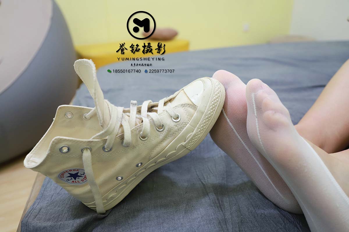 [誉铭传媒]袜足摄影 2019年《2019.06.28定制作品》 YMCM誉铭传媒-第1张