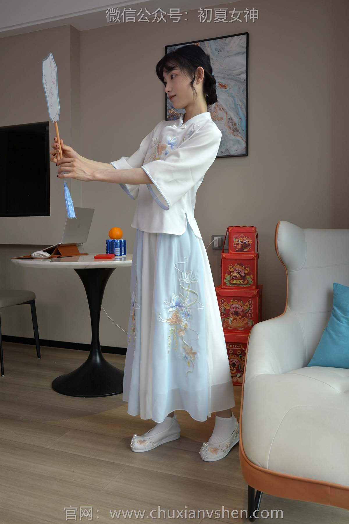 初夏女神 NO.143 柒柒 古往今来 CXNS初夏女神-第1张