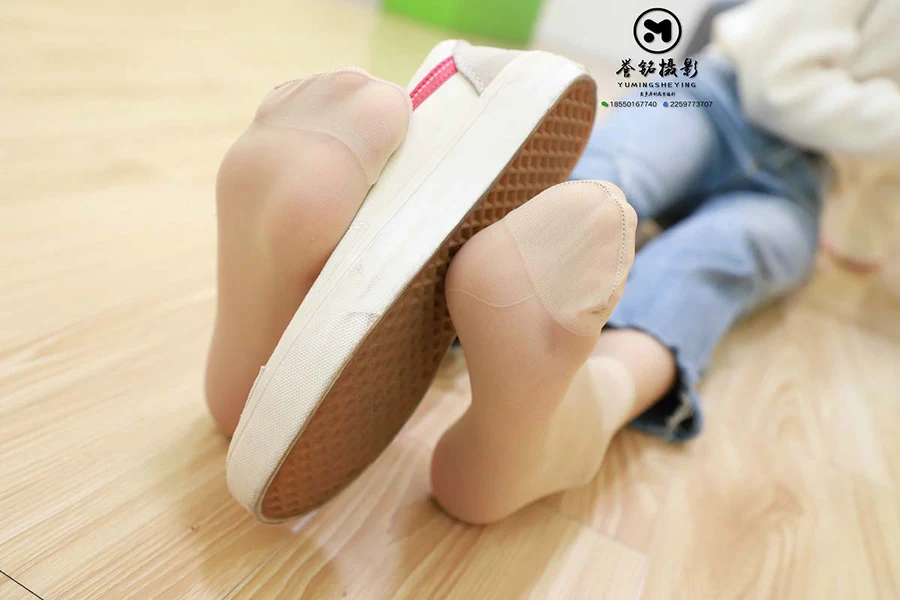 [誉铭传媒]袜足摄影 2019年 NO.072 YMCM誉铭传媒-第1张