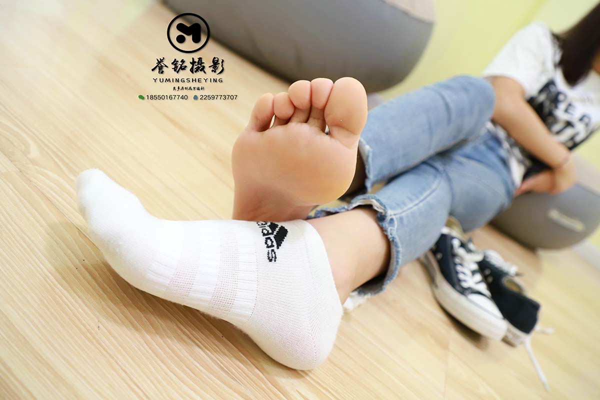 [誉铭传媒]袜足摄影 2019年 NO.069 YMCM誉铭传媒-第1张