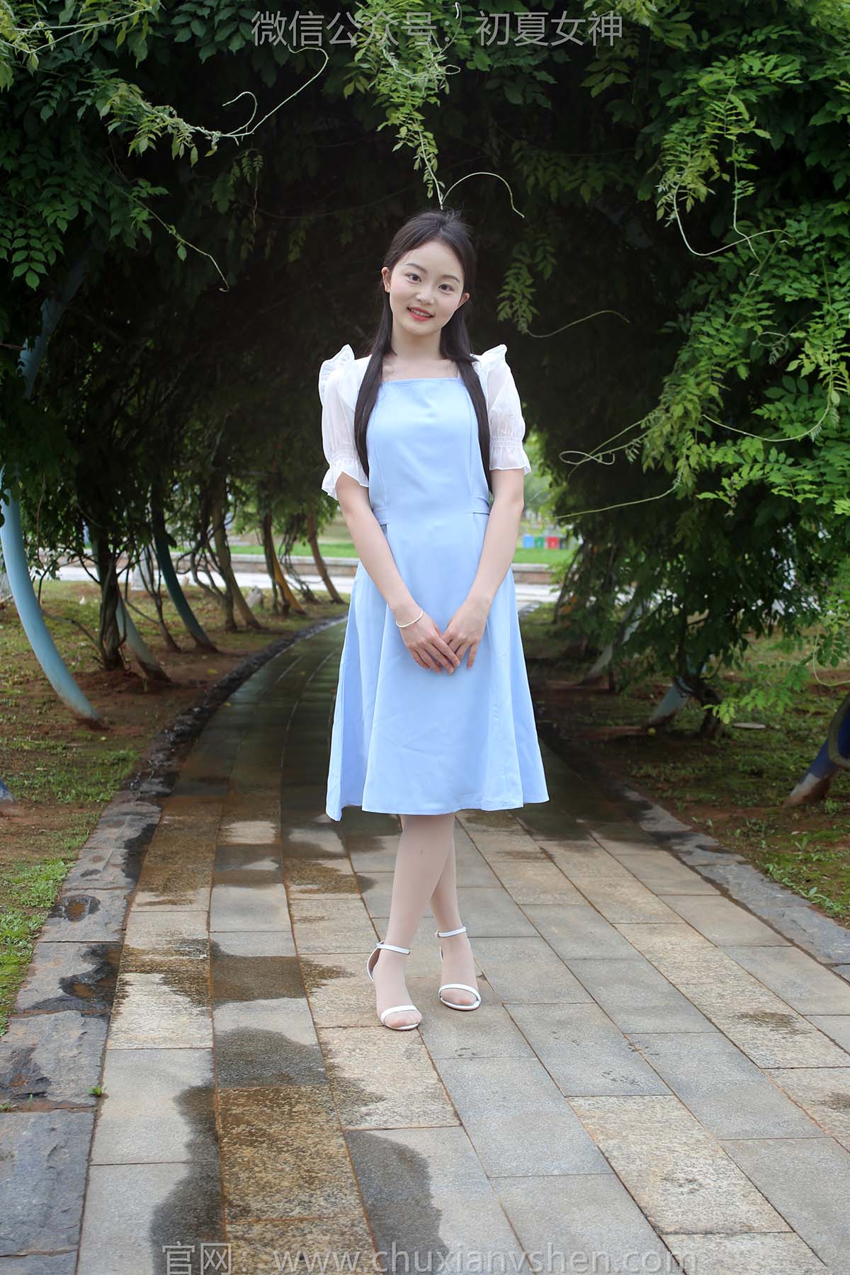 初夏女神 NO.189 双双 绿树成荫 CXNS初夏女神-第1张