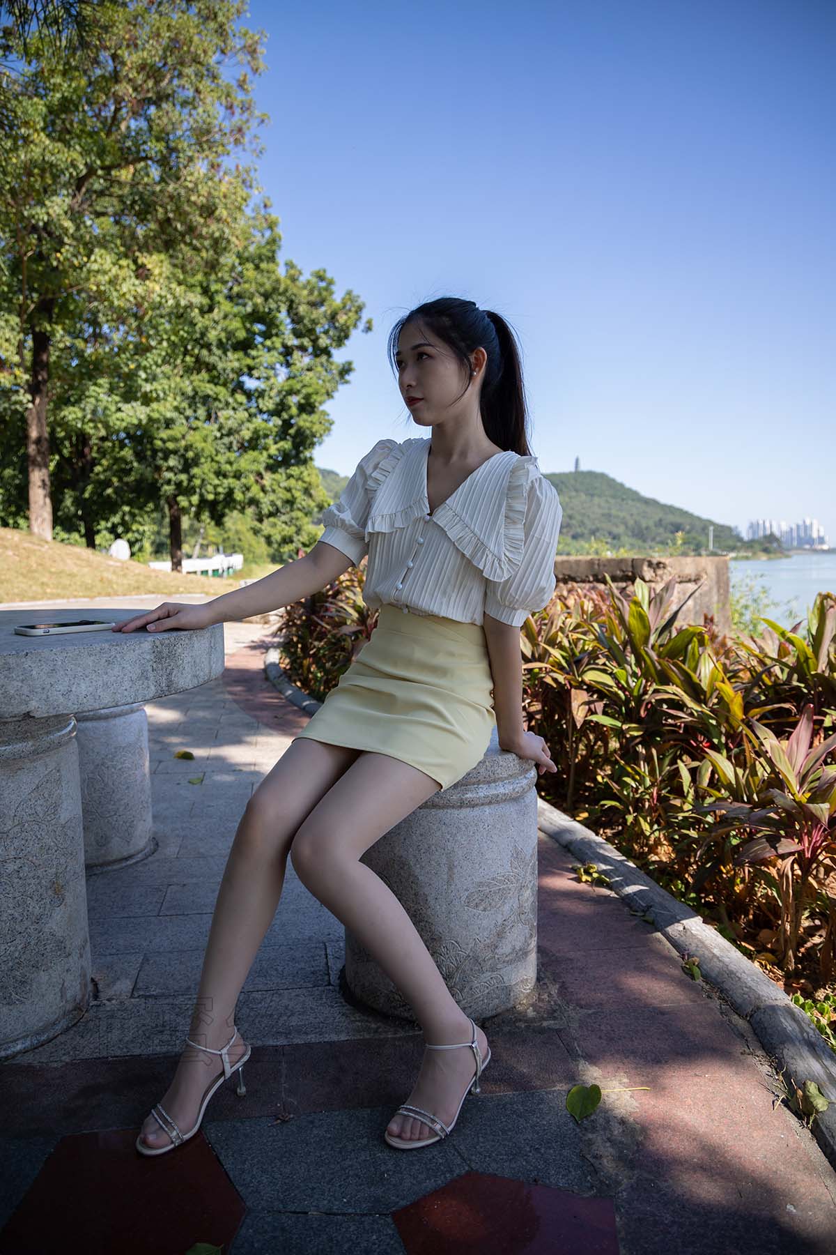 [尤蜜丝]穿搭写真 NO.121 YMS尤蜜丝-第1张