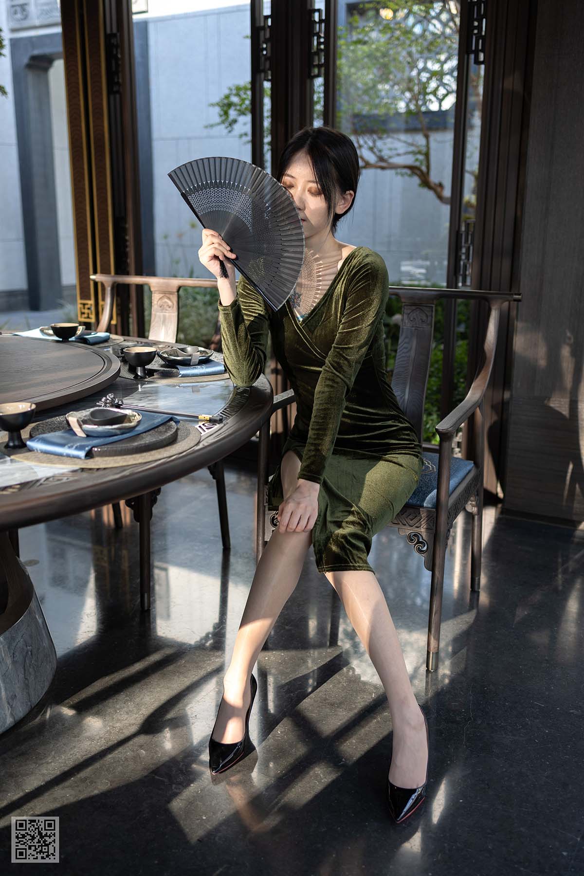 [尤蜜丝]穿搭写真 NO.111 YMS尤蜜丝-第1张