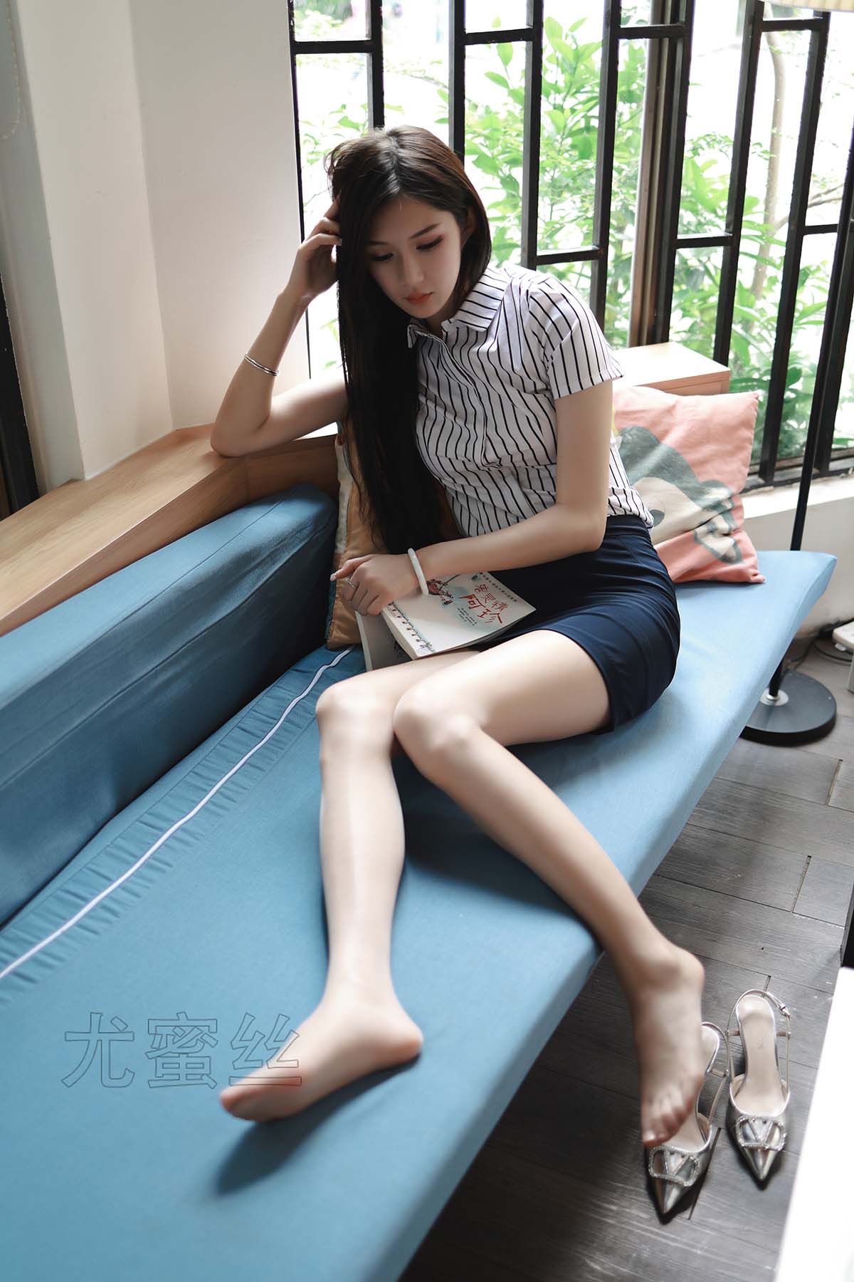 [尤蜜丝]穿搭写真 NO.106 YMS尤蜜丝-第1张