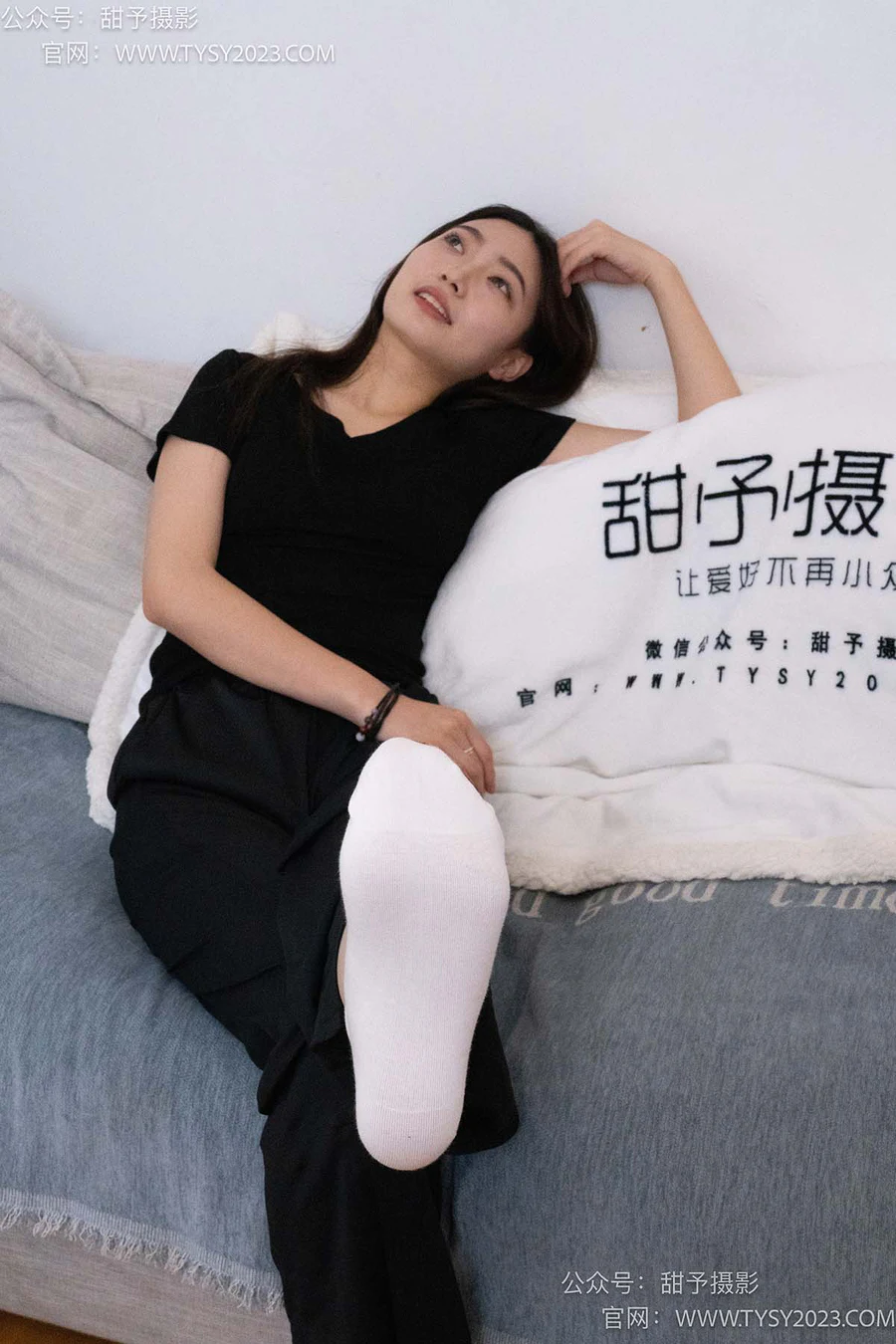 甜予摄影 NO.054 雪梨-皮鞋、白棉袜、肉丝 TYSY甜予摄影-第1张